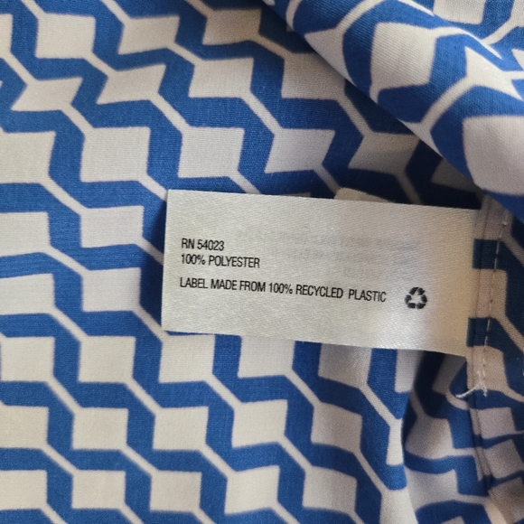 Gap Long Sleeve Tee Icy Frost White Pastel Blue - Picture 4 of 11